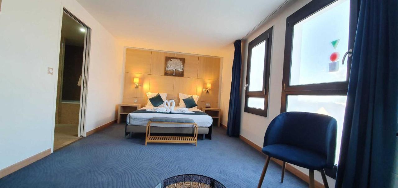 Hotel Du Golf Coignières Εξωτερικό φωτογραφία