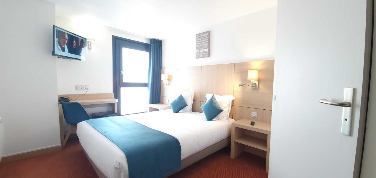 Hotel Du Golf Coignières Εξωτερικό φωτογραφία